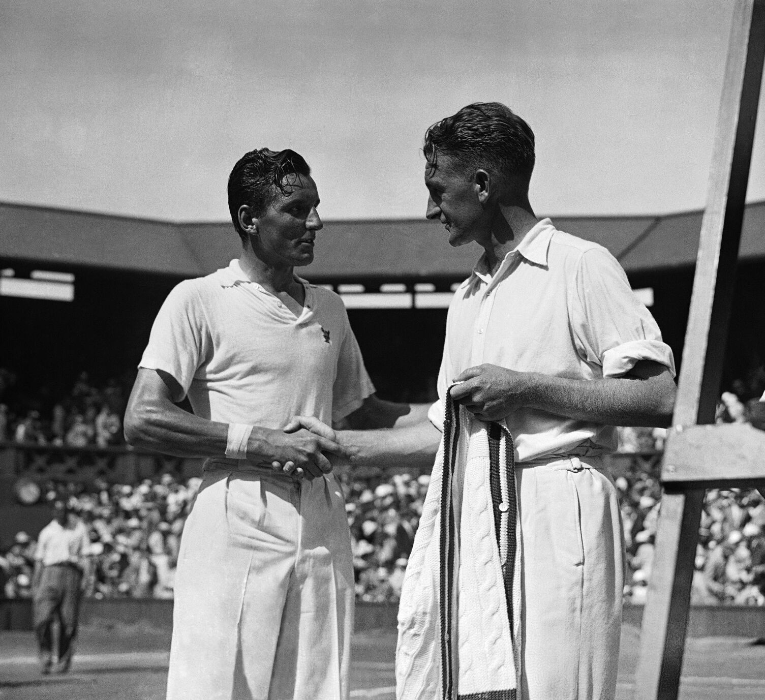 1934: Britain beats US at Wimbledon to win Davis Cup